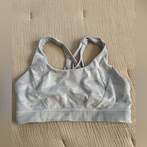 Camo Free to Be Elevated Bra *Light Support, DD/DDD(E) Cup - Size 10